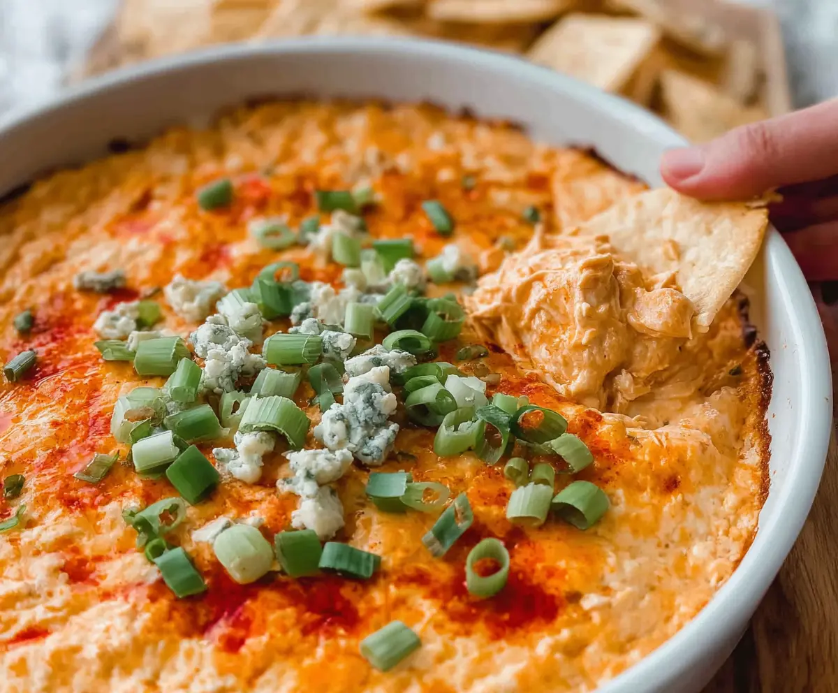 Easy Buffalo Chicken Dip Recipe