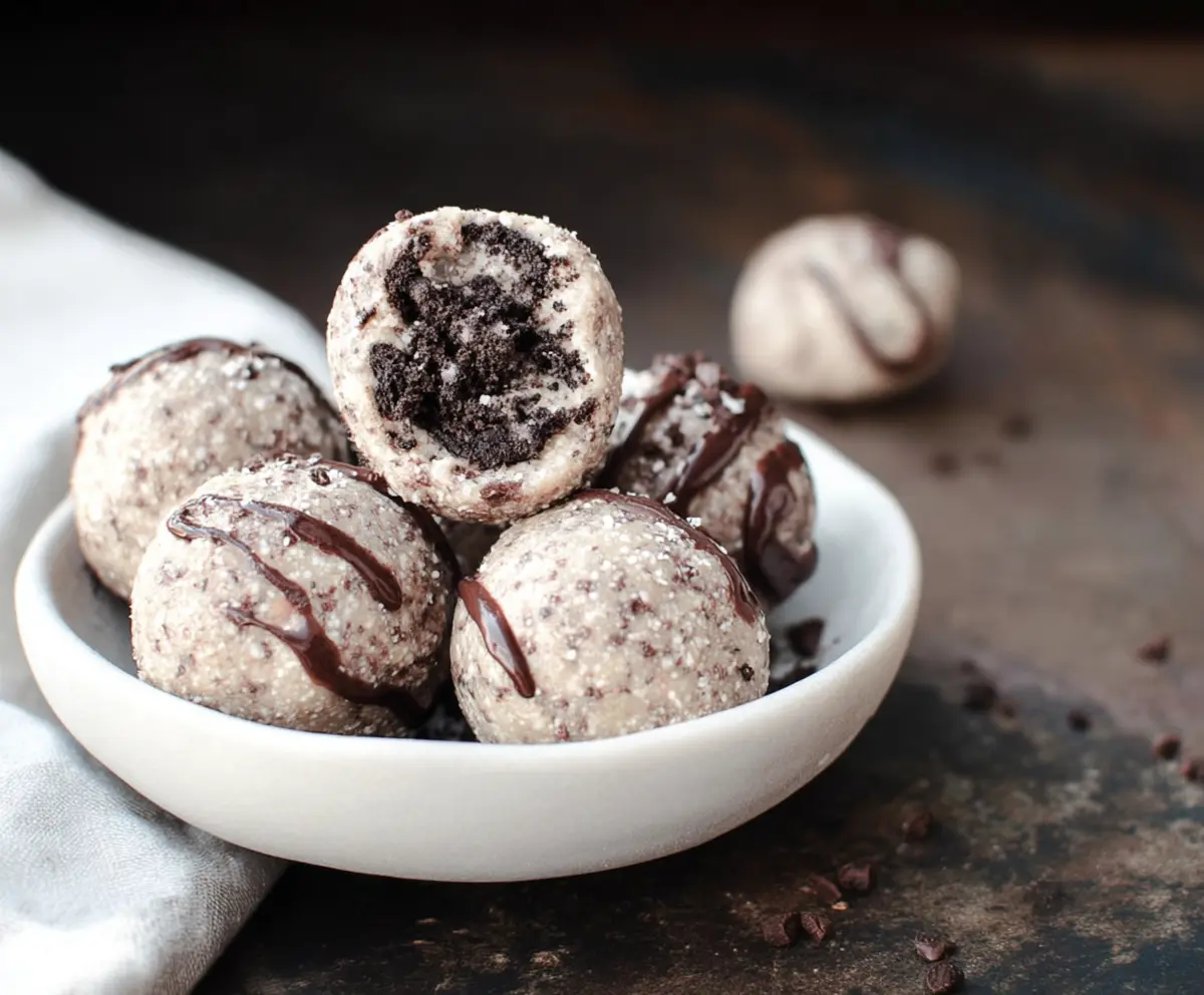 Nutritious Oreo Protein Balls